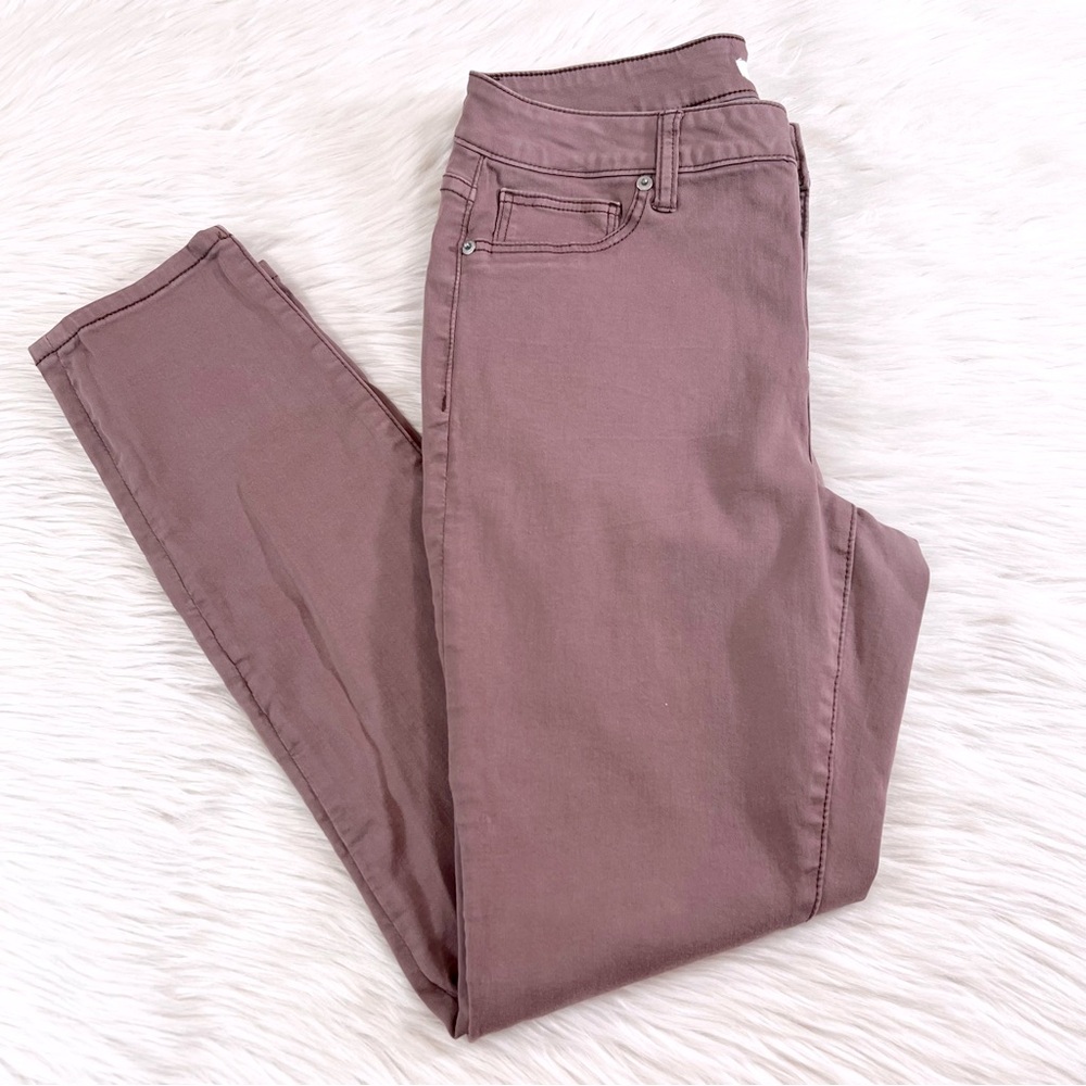 Burgundy Westport skinny jeans size 8